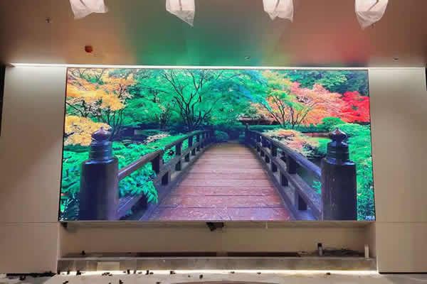 展會(huì)展位顯示大屏用哪種好，做多大尺寸合適？