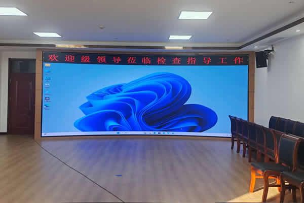 液晶拼接屏和led顯示屏哪個(gè)顯示效果更好？